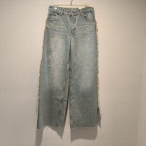 Bershka NWT Frayed Hem Light Blue Jeans 100% Cotton Size 4